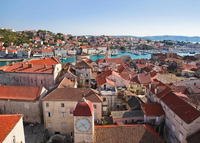 In Okrug Gornji With Terrace, Air Conditioning, Wifi 3436-1 Apartment Trogir