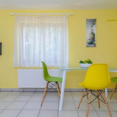 In Okrug Gornji With Terrace, Air Conditioning, Wifi 3436-1 *