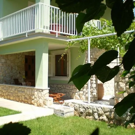 شقة In Okrug Gornji With Terrace, Air Conditioning, Wifi 3436-1 تروغير