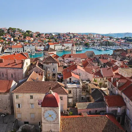 In Okrug Gornji With Terrace, Air Conditioning, Wifi 3436-1 Appartement Trogir