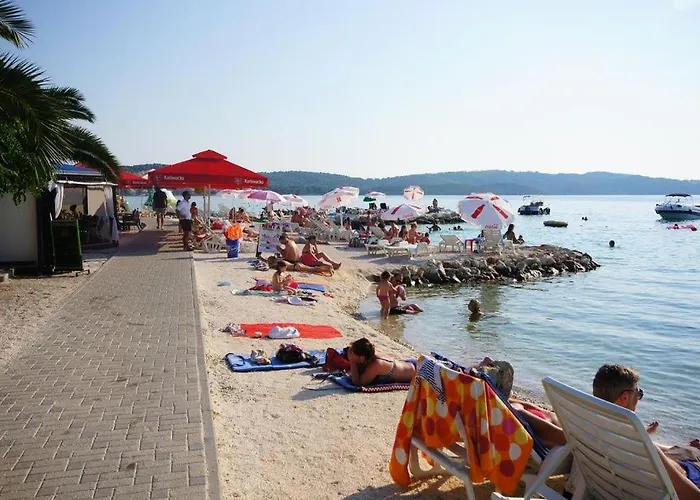 In Okrug Gornji With Terrace, Air Conditioning, Wifi 3436-1 Appartement Trogir