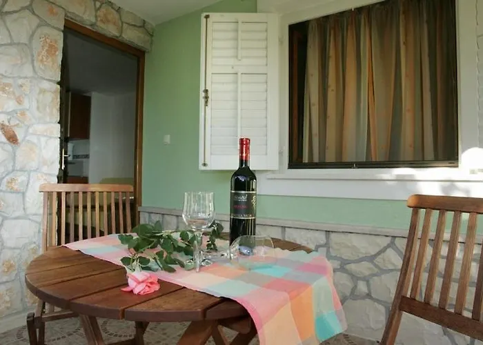 In Okrug Gornji With Terrace, Air Conditioning, Wifi 3436-1 * Trogir