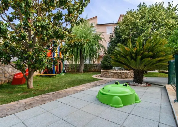 Apartment In Okrug Gornji With Terrace, Air Conditioning, Wifi 3436-1 Trogir